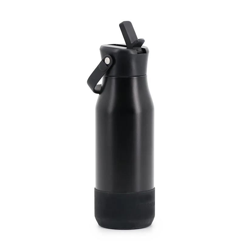 Flowee 22oz Insulated Water Bottle in Black - JWorldstore